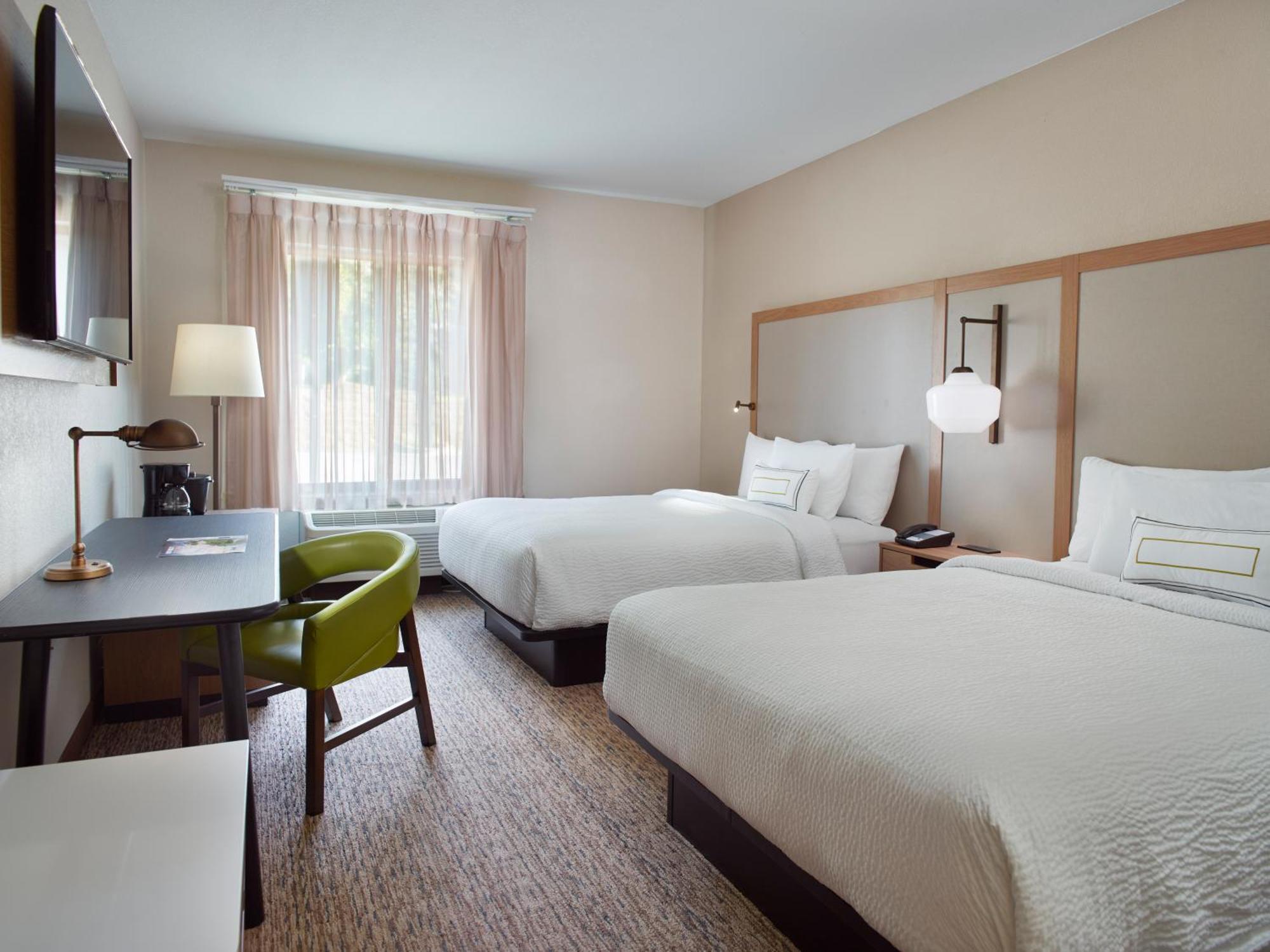 Fairfield Inn & Suites By Marriott Asheville Airport/פלטצ'ר מראה חיצוני תמונה