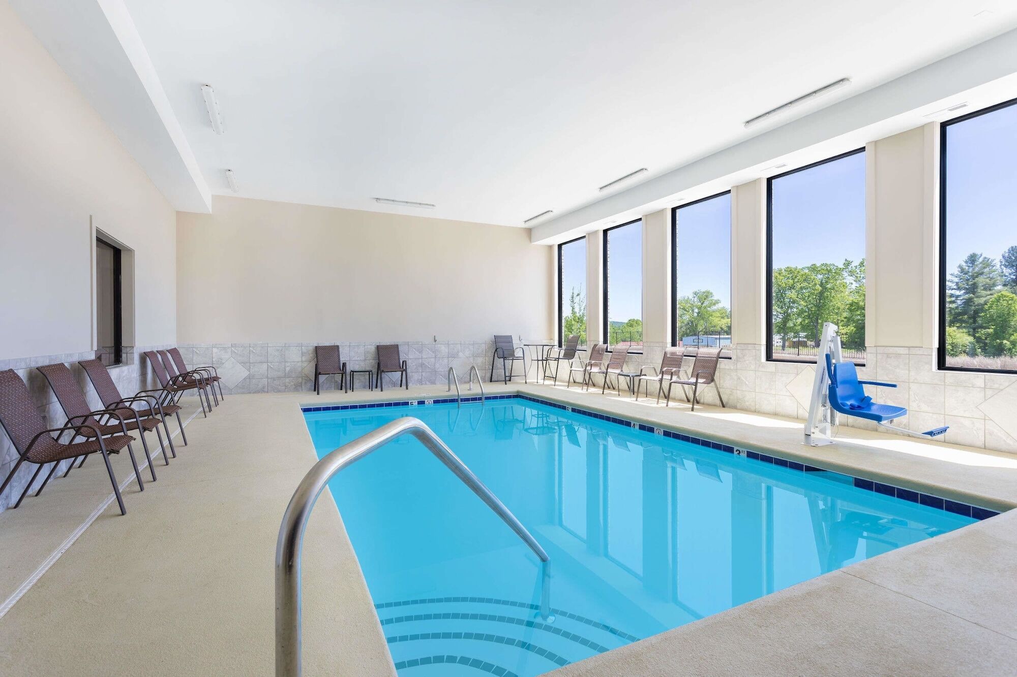 Fairfield Inn & Suites By Marriott Asheville Airport/פלטצ'ר מראה חיצוני תמונה